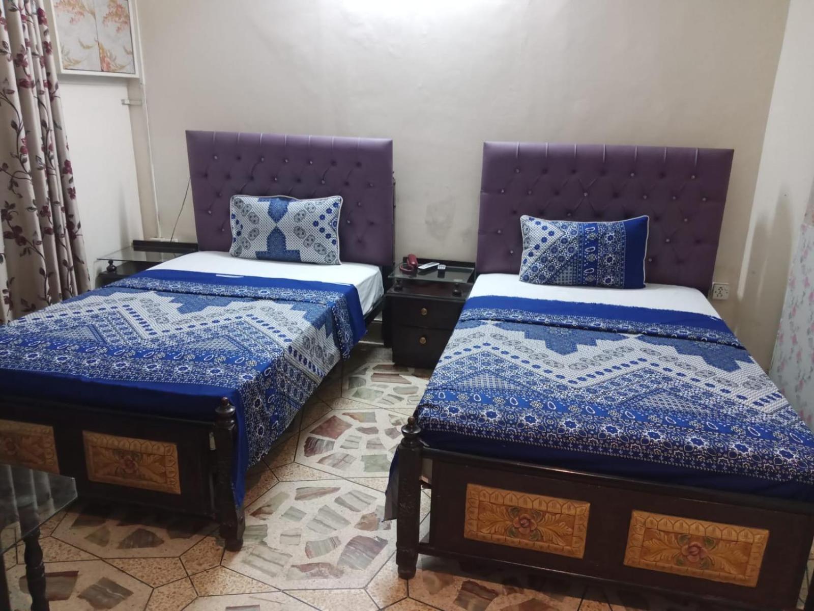 Hotel Clifton Inn Karachi Buitenkant foto